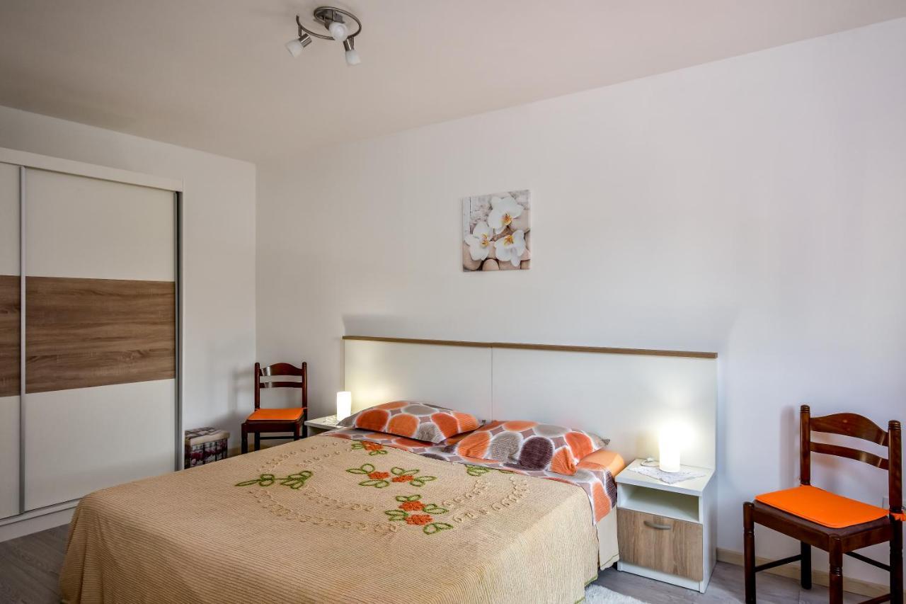 Apartman Koraca Roc ภายนอก รูปภาพ