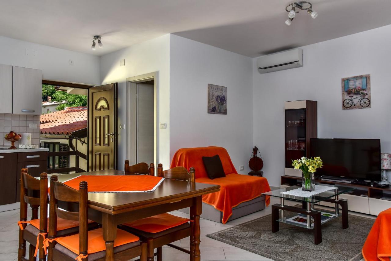 Apartman Koraca Roc ภายนอก รูปภาพ